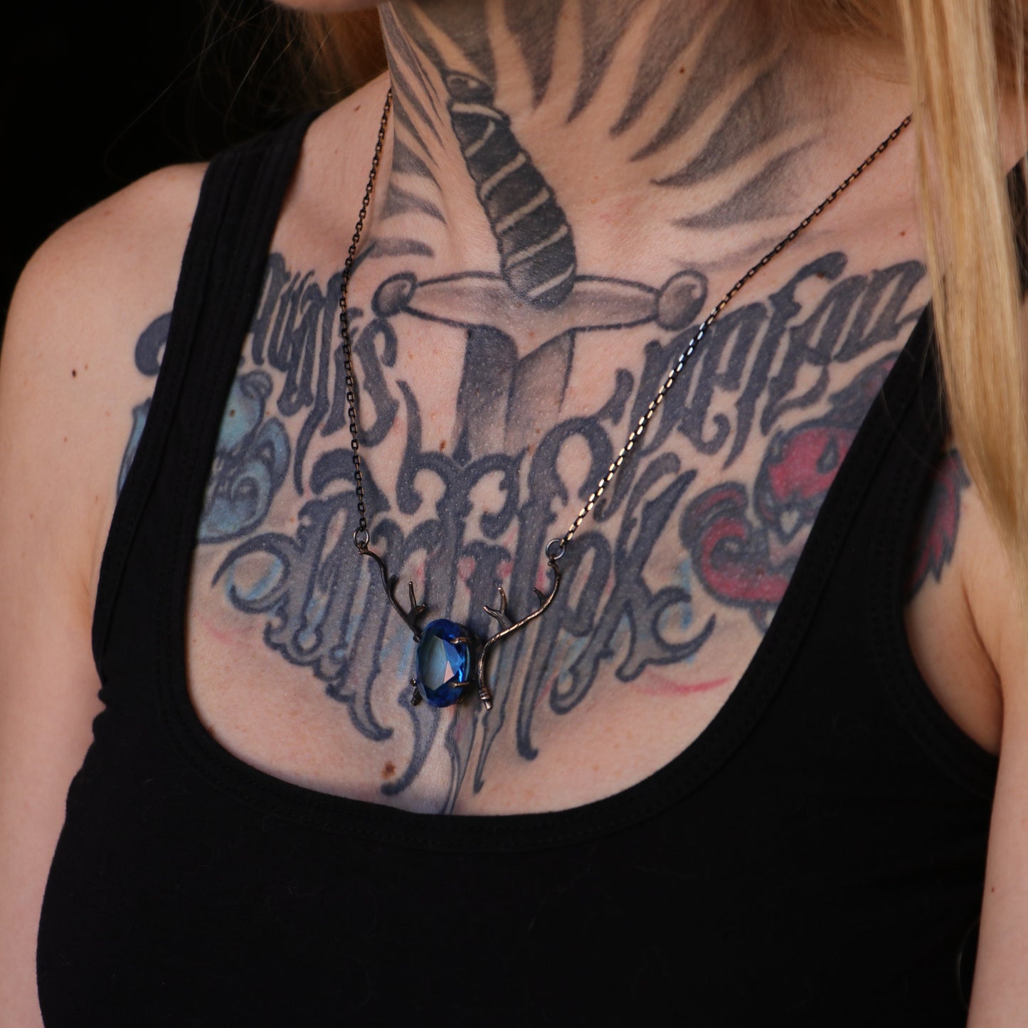 Alageyik Boynuzu Kolye (Tüm Maden ve Taş Seçenekleri)