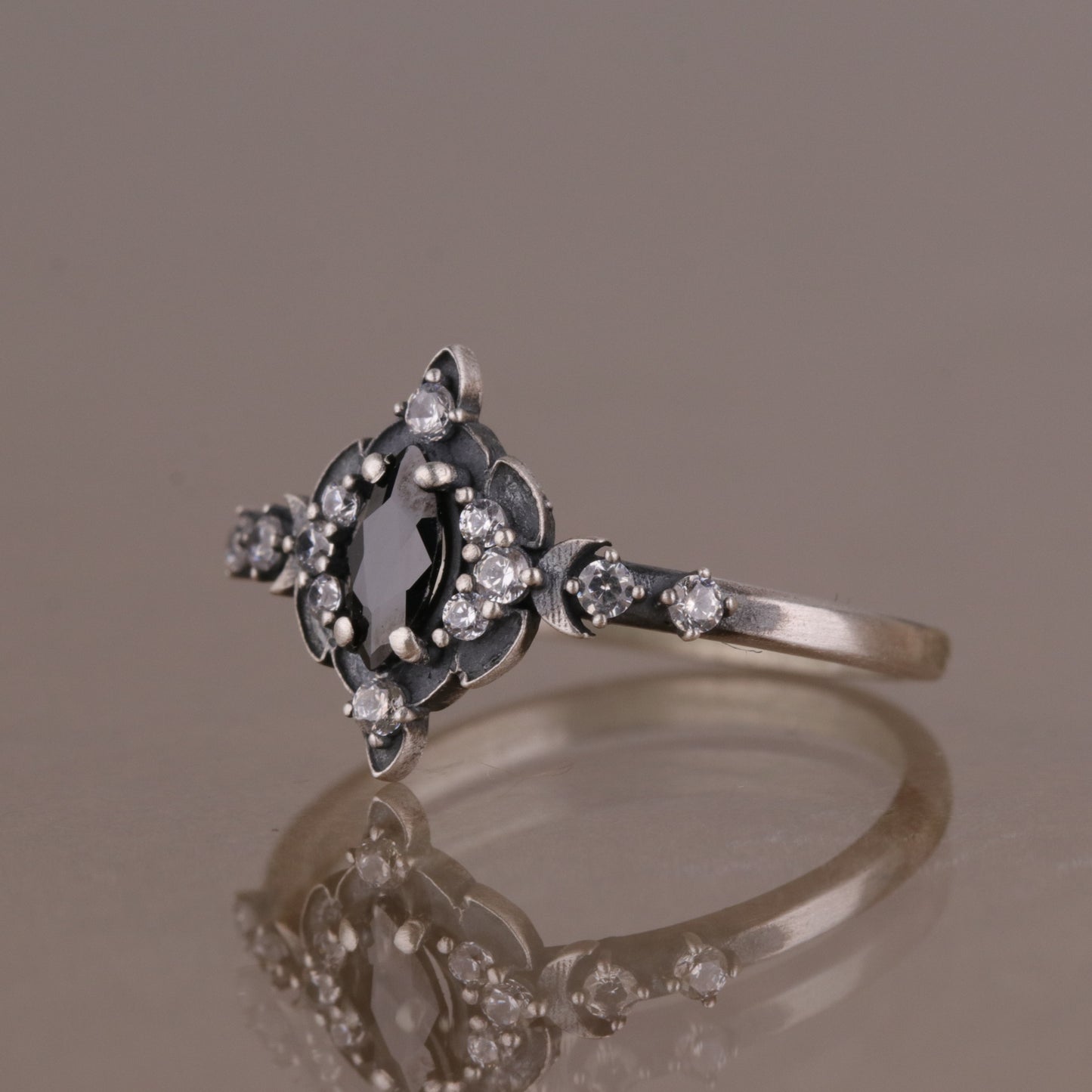 Isabella Lab. Emerald (14 Carat Gold)