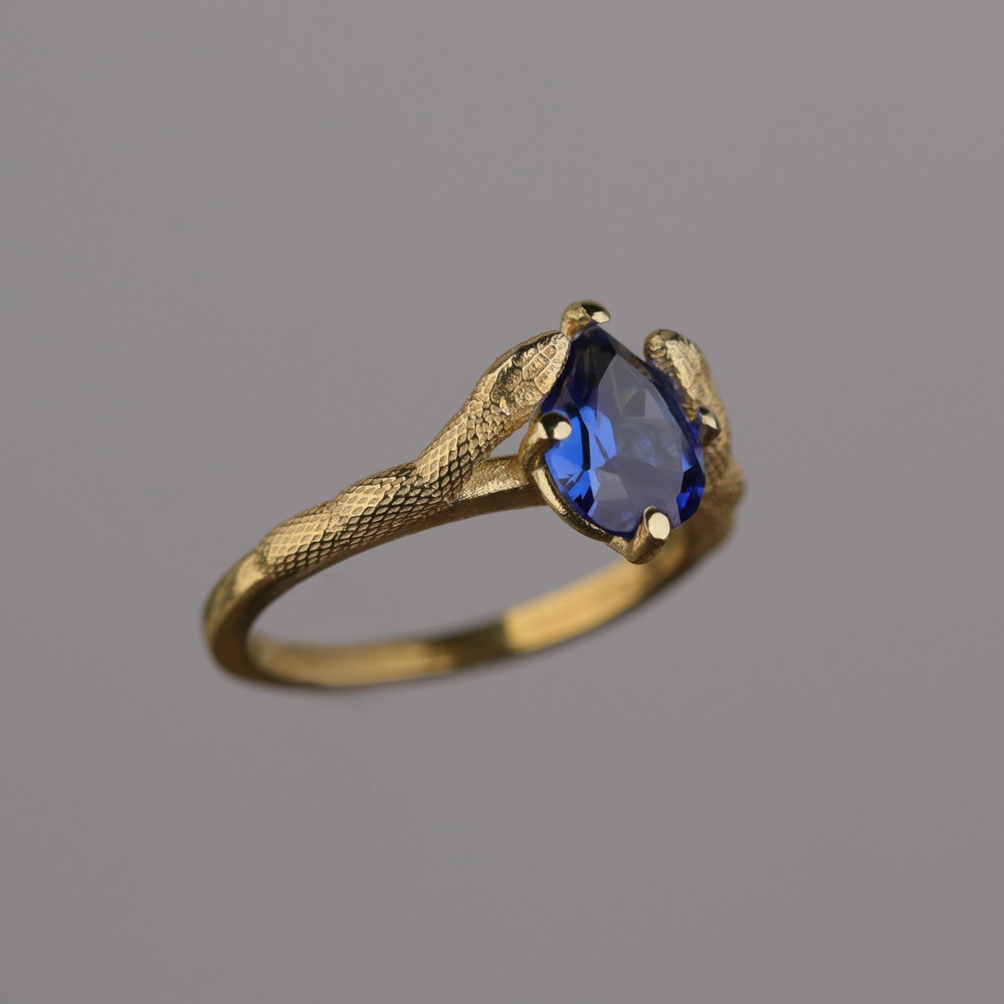 Isabella Lab. Emerald (14 Carat Gold)