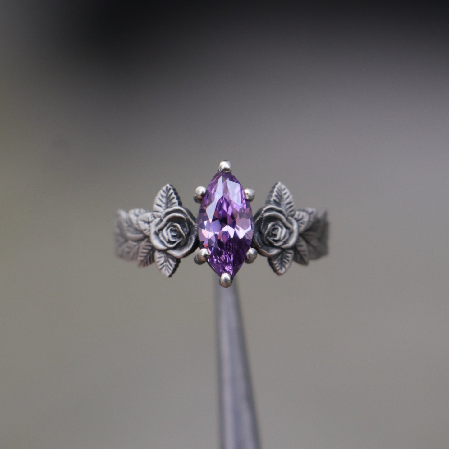 Yapraklar (Tüm Doğal Taşlar) 925 Oksitlenmiş Gümüş Yüzük