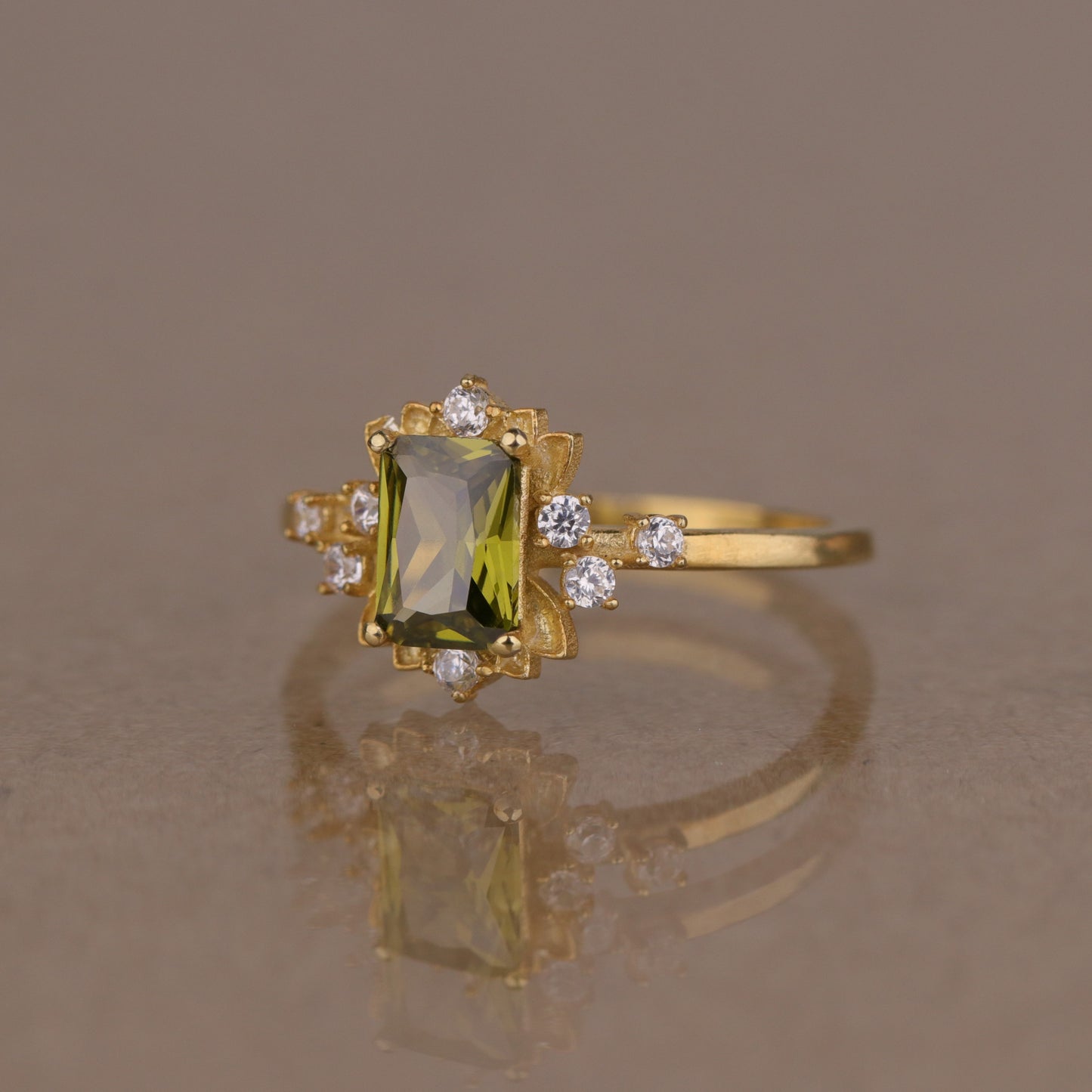Isabella Lab. Emerald (14 Carat Gold)