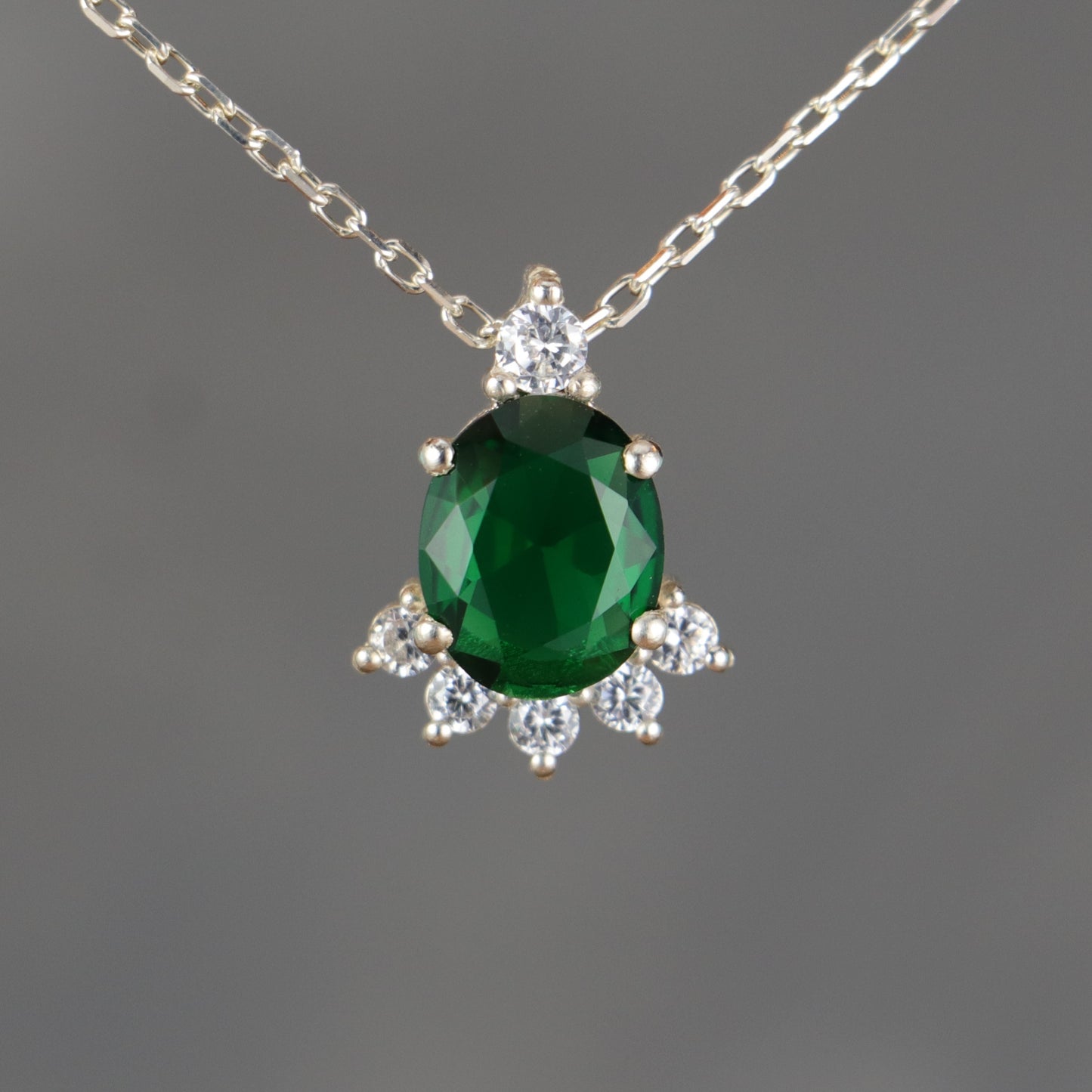 Oval Emerald ve Mozanit 925 Gümüş Kolye