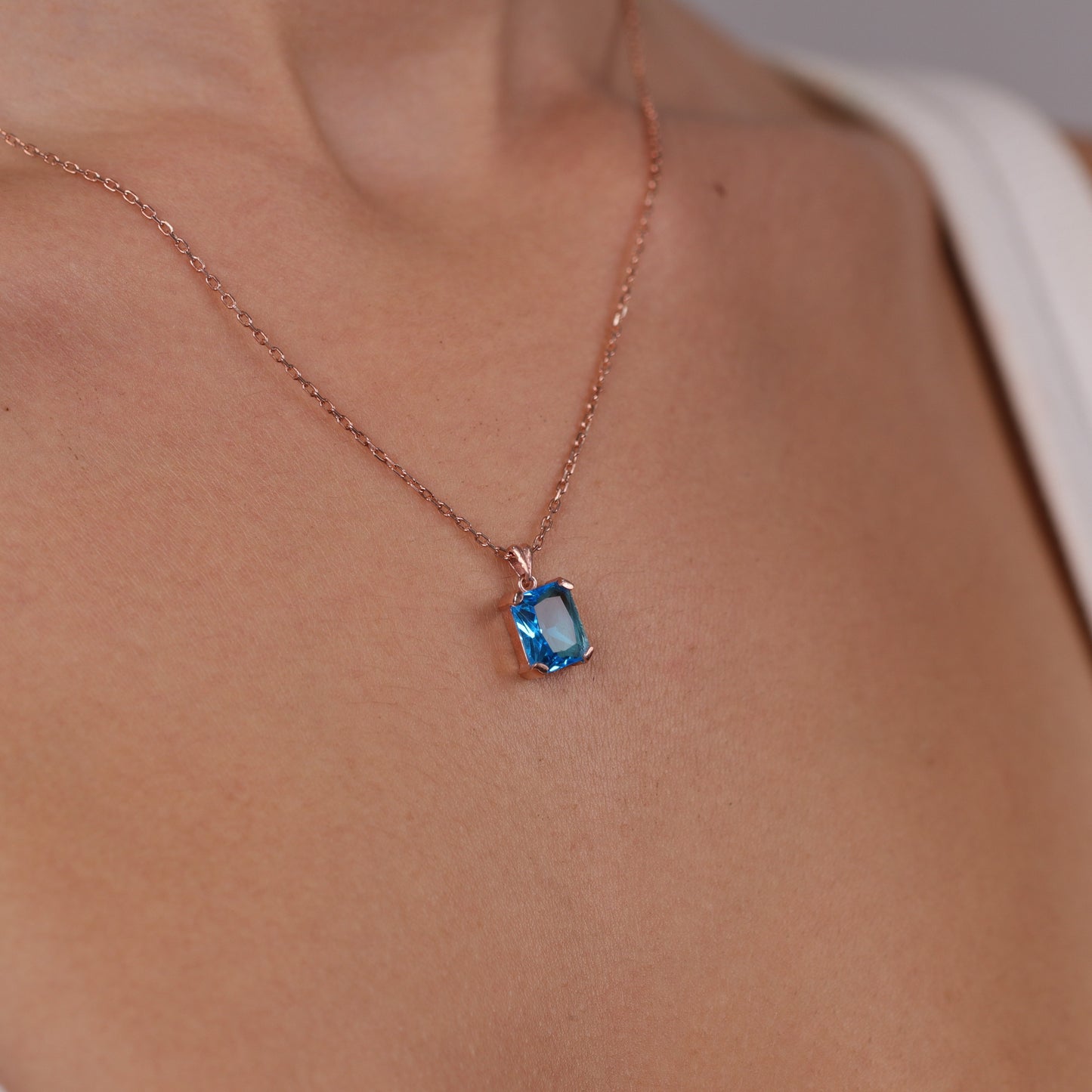 Emerald Cut Garnet 925 Silver Necklace