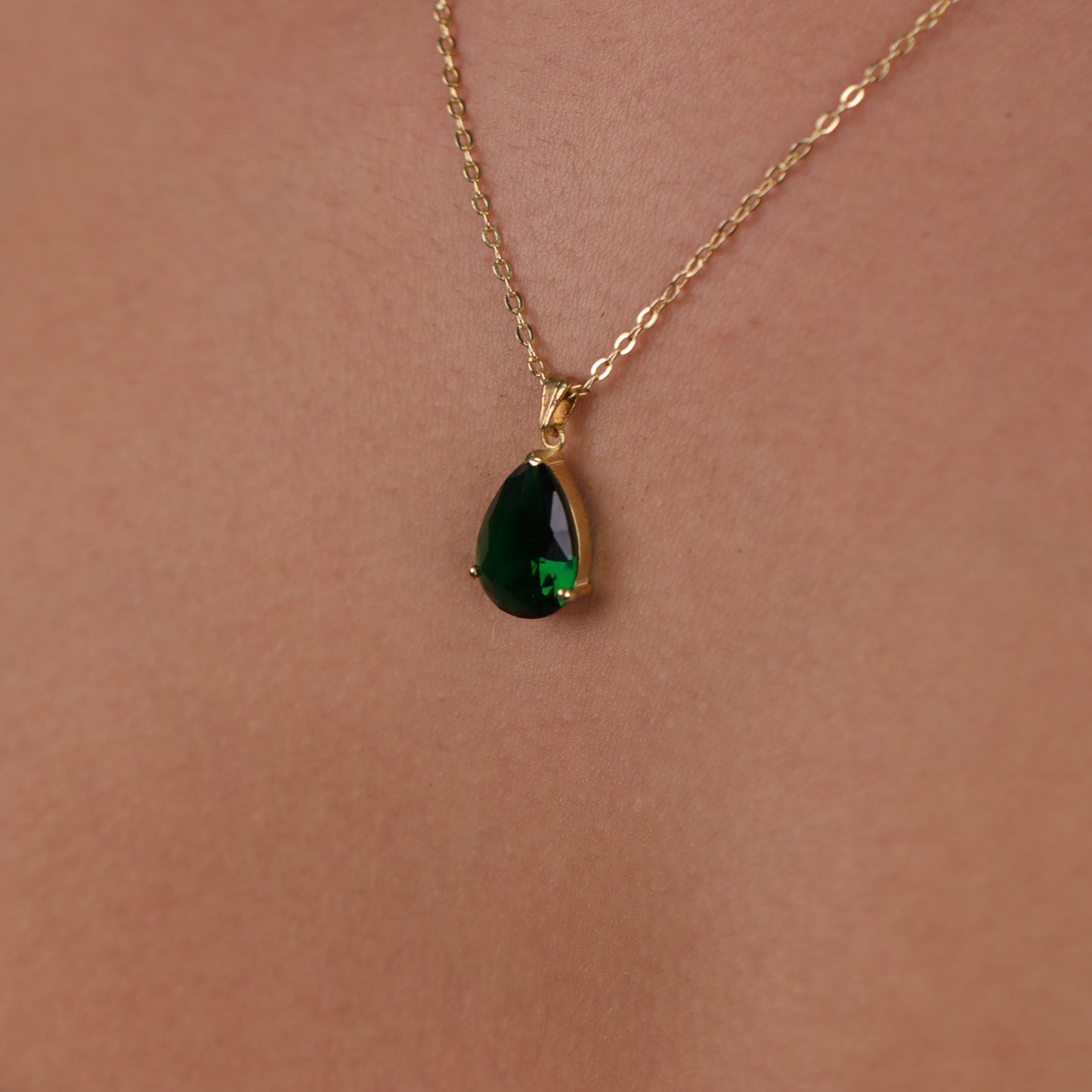 Damla Blue Topaz Küpe Kolye Set