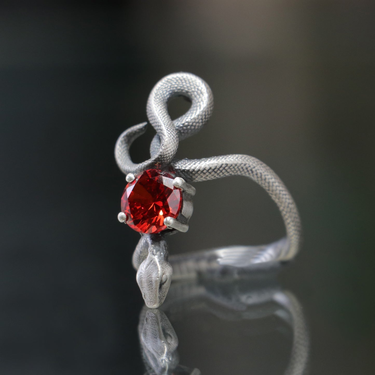 Yılan Yüzük (Tüm Maden ve Taş Seçenekleri)