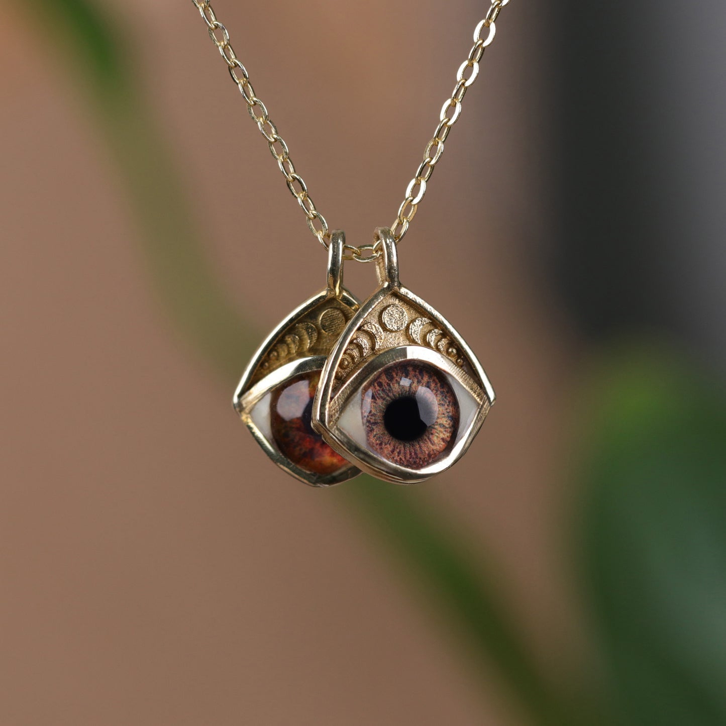 Kişiye Özel Göz Kolye | Fotoğraftan El Yapımı | 925 Ayar Gümüş, Pirinç ve 14 Ayar Altın Hecate Kolye