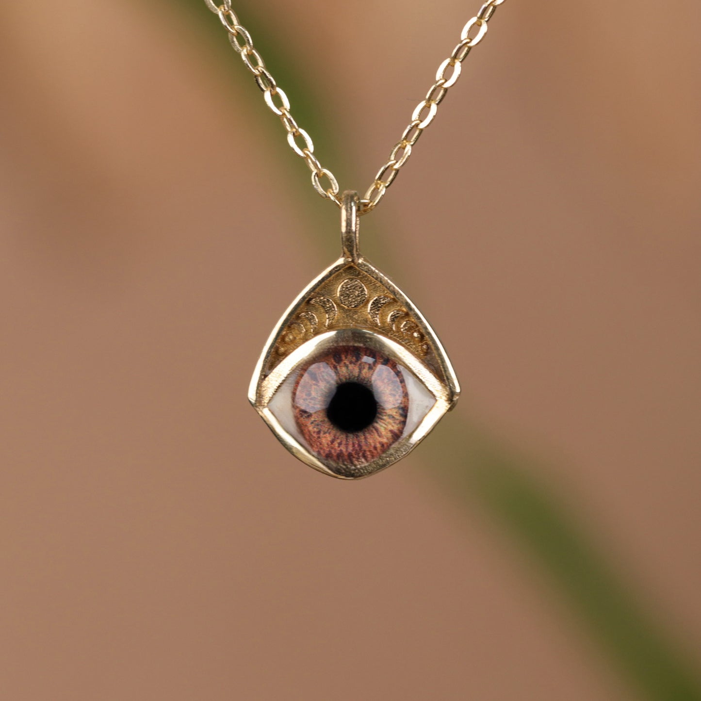 Kişiye Özel Göz Kolye | Fotoğraftan El Yapımı | 925 Ayar Gümüş, Pirinç ve 14 Ayar Altın Hecate Kolye
