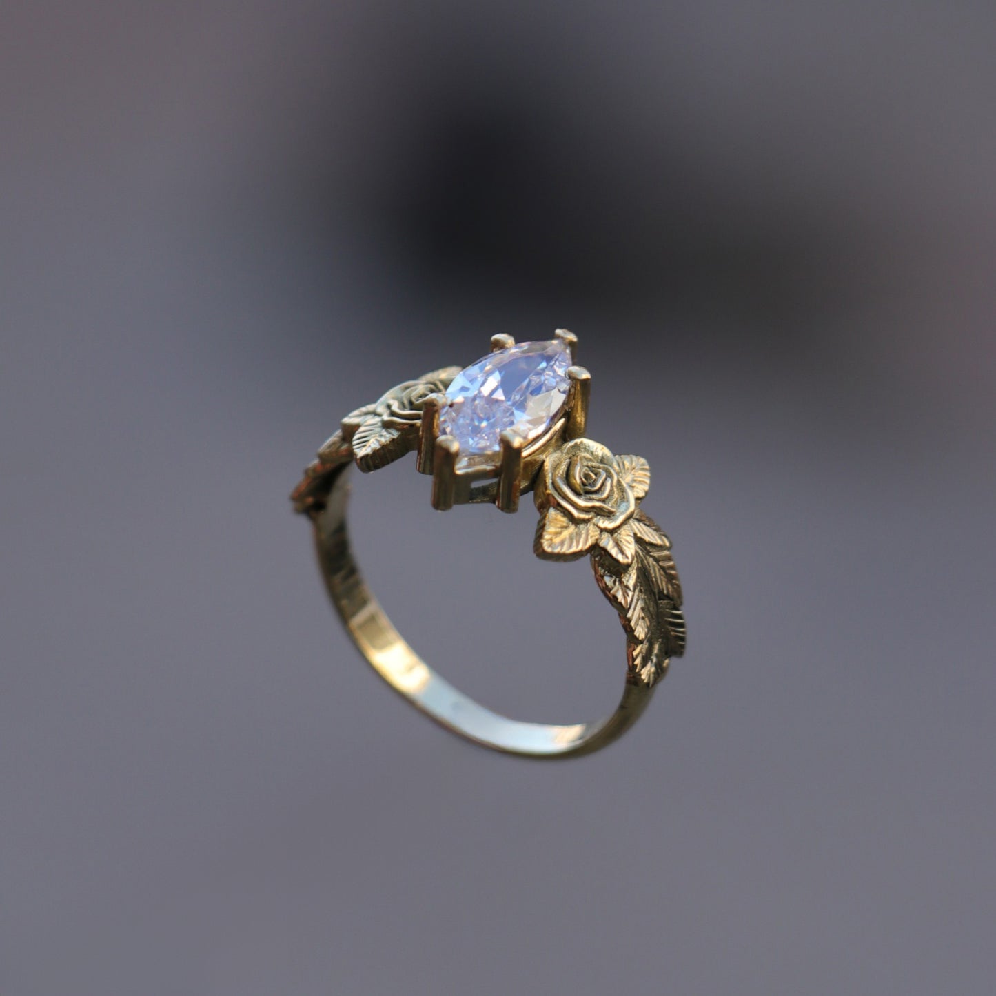 0.85 Karat Markiz Pırlanta Yüzük