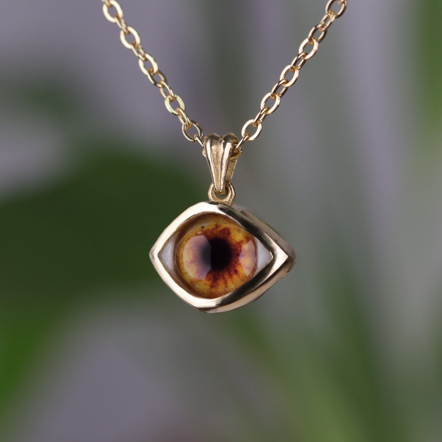 "GÖZCÜ" | Her An Koruyan Gerçekçi Ela Göz Kolye (Pirinç & 925 Gümüş)