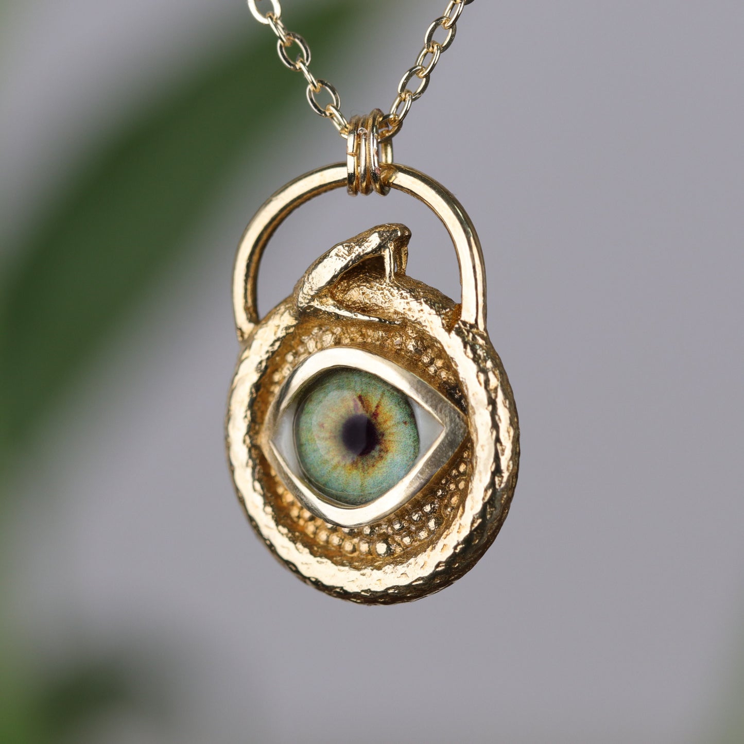 "OUROBOROS TILSIMI" | Sonsuz Koruma Göz Kolye (Gümüş & Pirinç)
