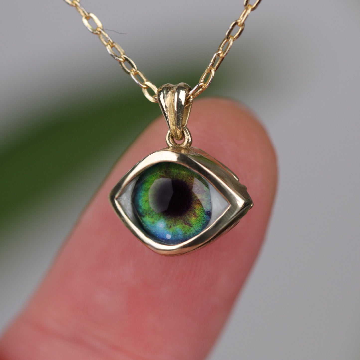 "IRIS" | Gerçekçi Göz Tılsım Kolye (Gümüş & Pirinç)