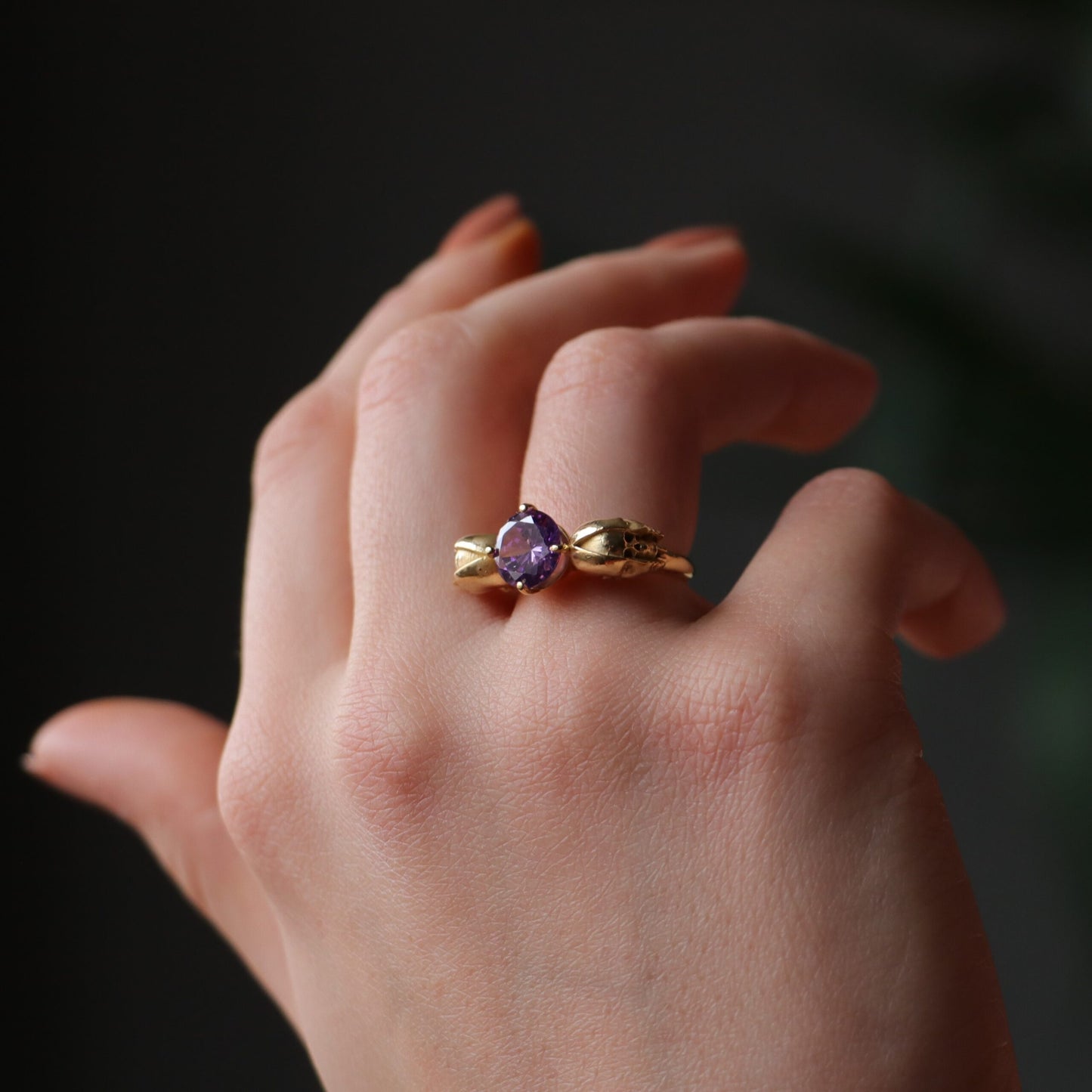 Memento Mori Gümüş Oniks Yüzük (Tüm Maden ve Taş Seçenekleri)