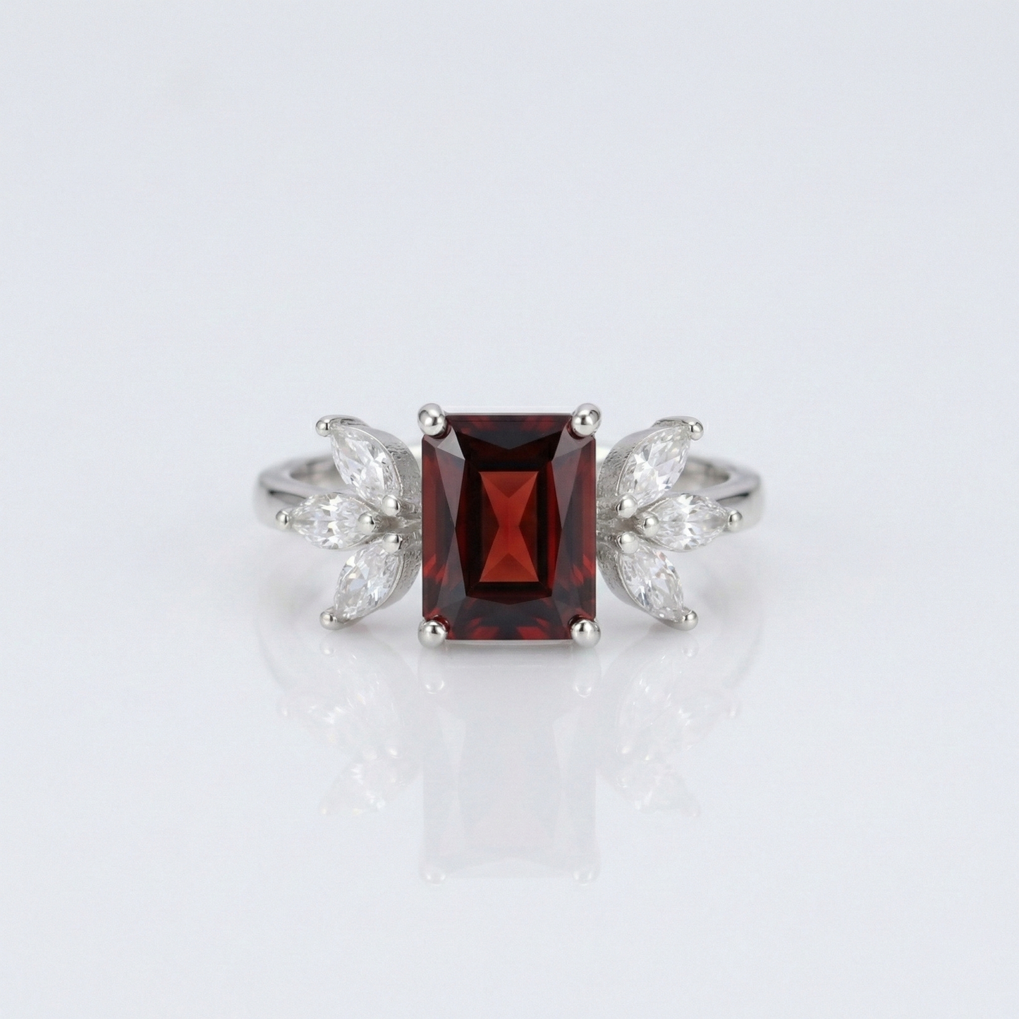 Isabella Lab. Emerald (14 Carat Gold)