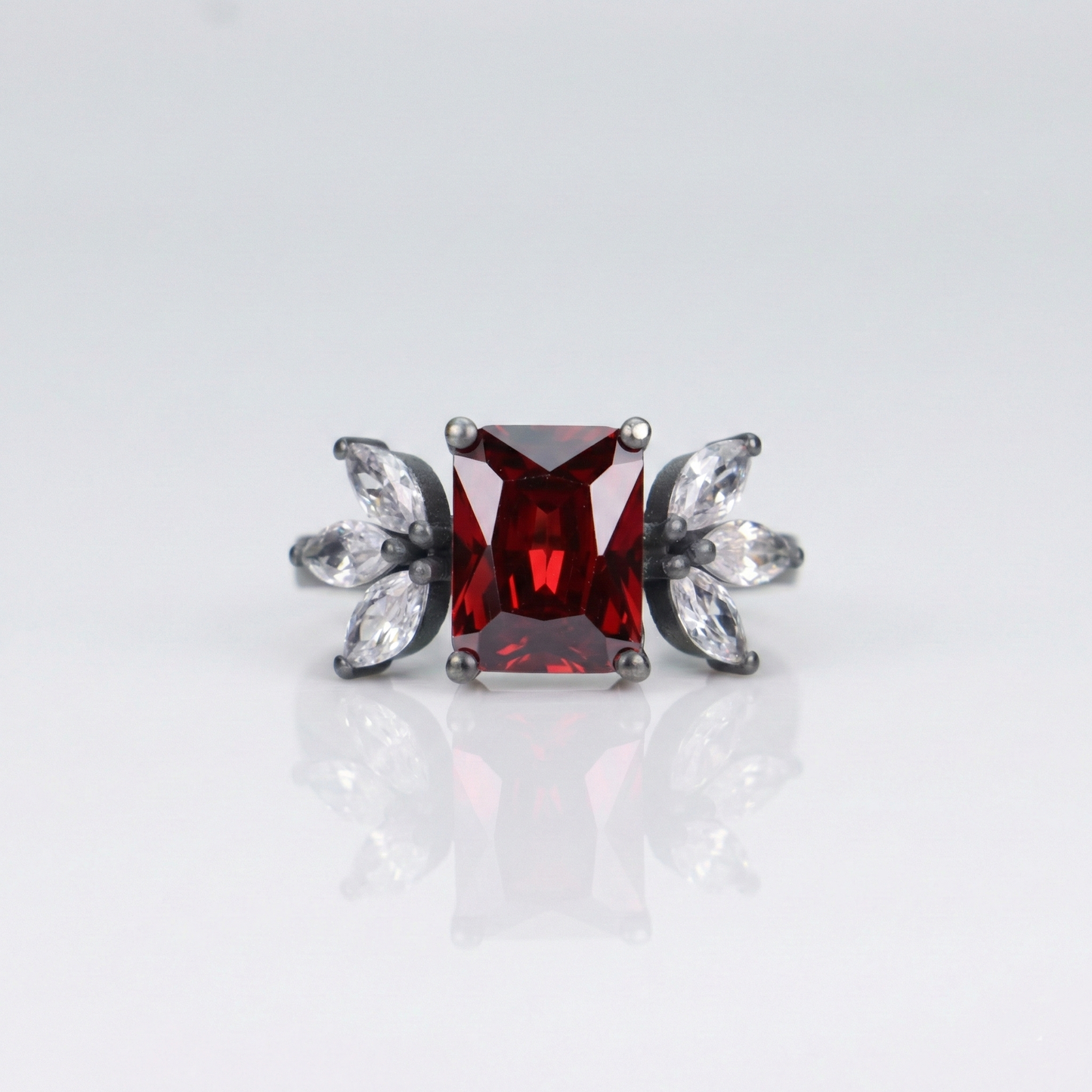 Isabella Lab. Emerald (14 Carat Gold)