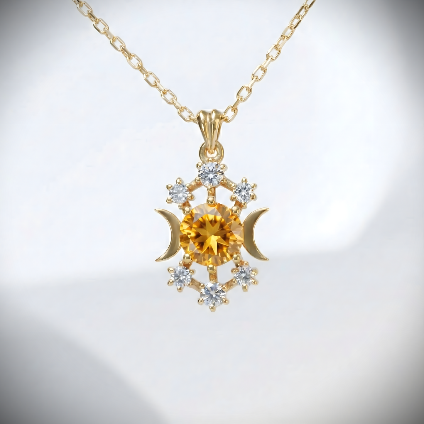 Hecate Kolye (Tüm Taş ve Maden Seçenekleri)