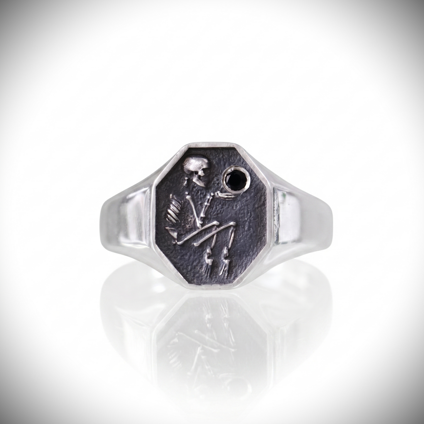 Memento Mori Amethyst Men's 925 Silver Ring