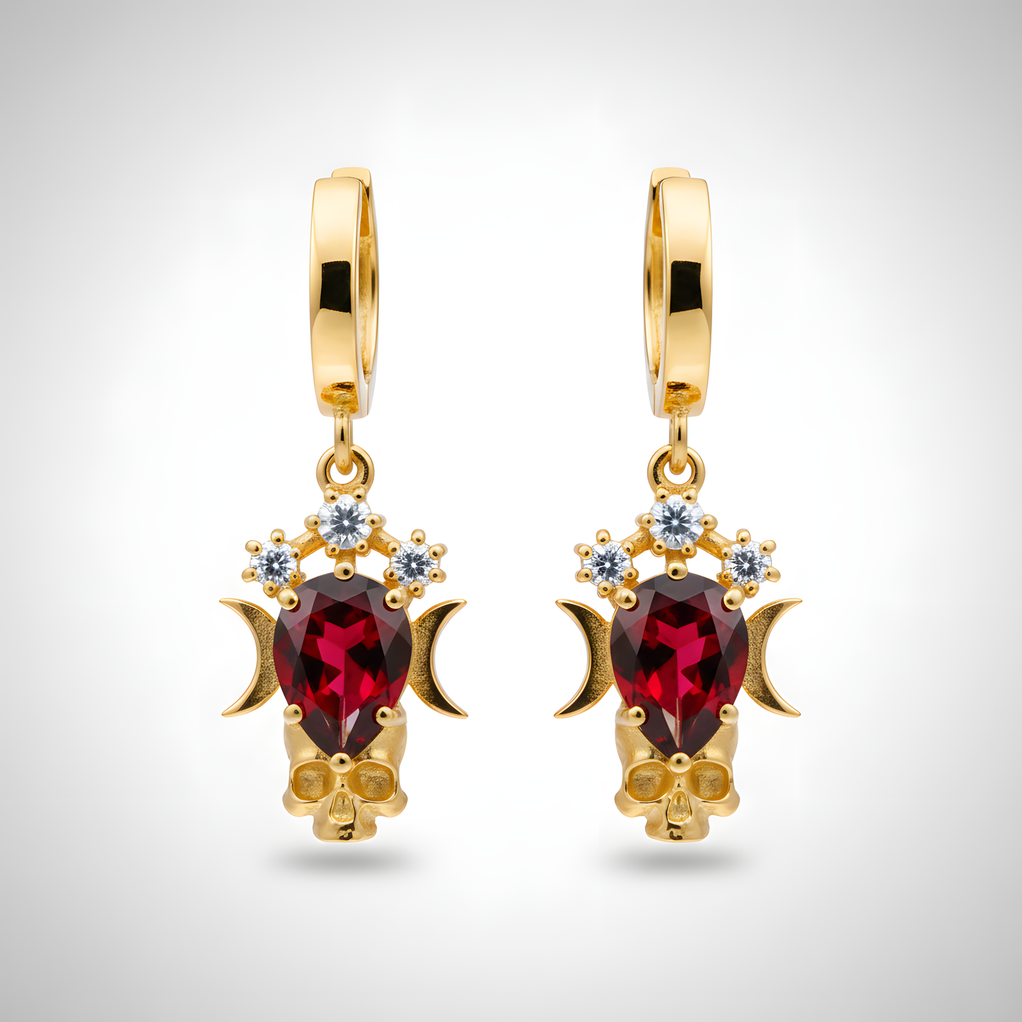 Skull and Moon Küpe (Tüm Taş ve Maden Seçenekleri)